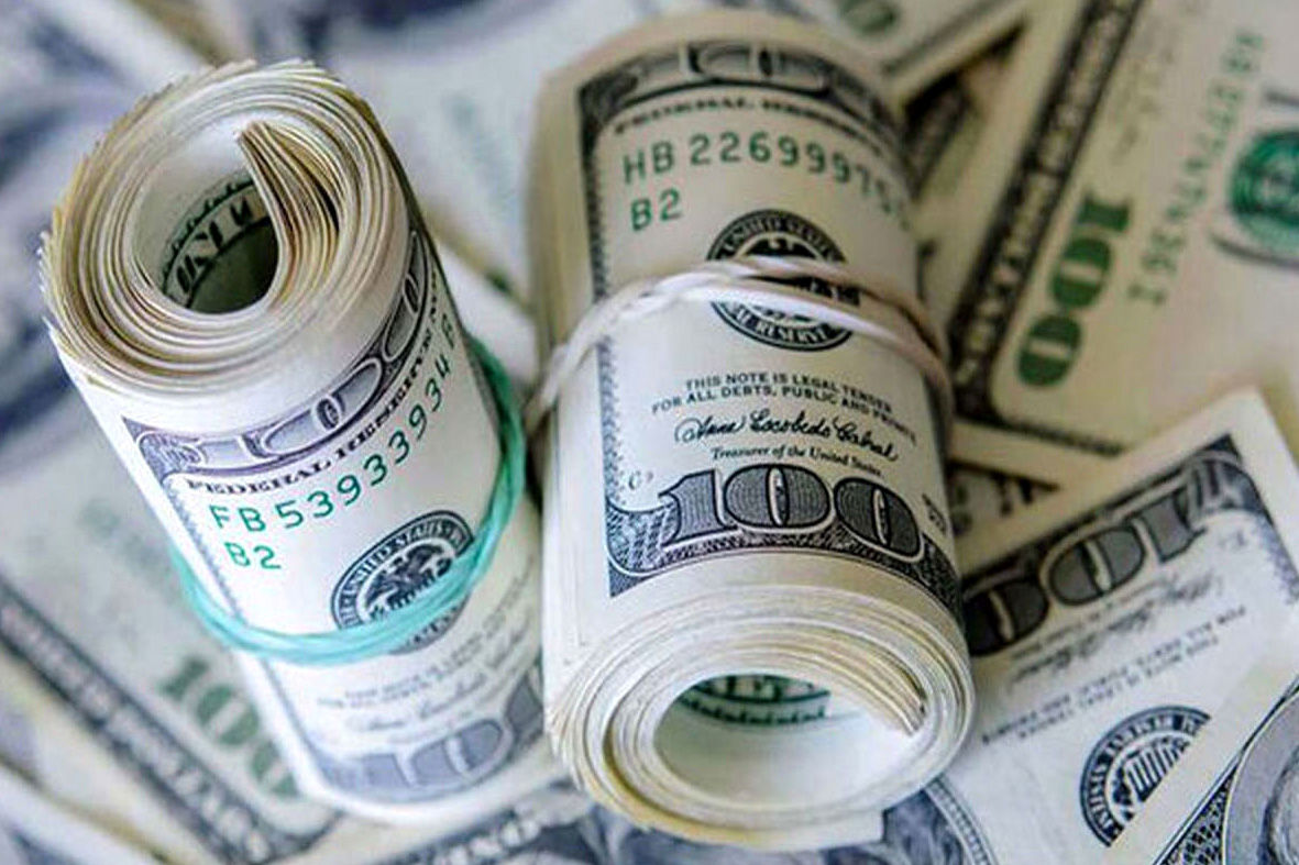 5 پیش بینی از قیمت دلار/ اسکناس آمریکایی در کانال 50 هزار تومانی ماندگار می‌شود؟