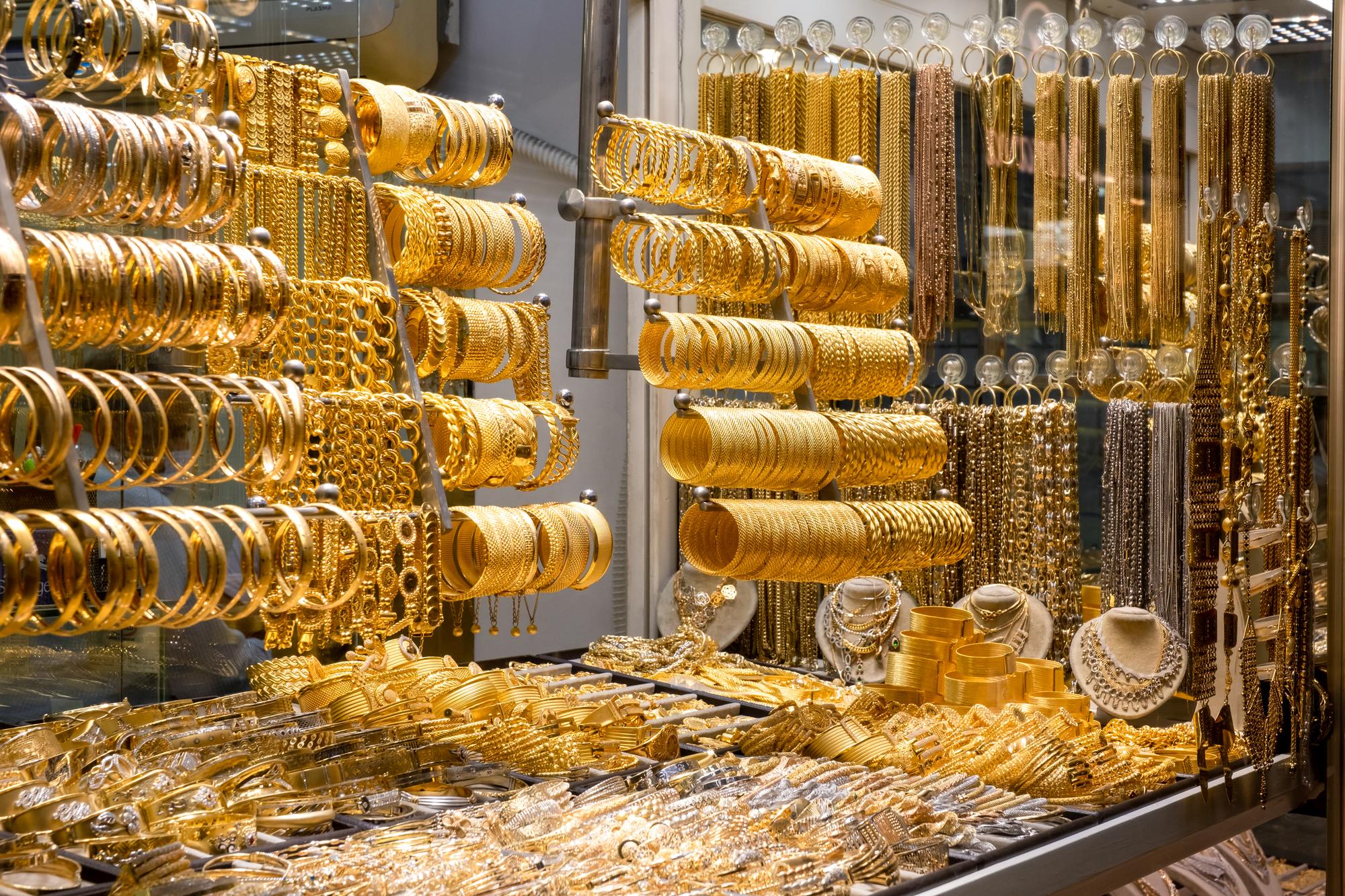 هشدار رئیس اتحادیه طلا به خریداران هیجانی؛ احتمال ریزش قیمت وجود دارد هشدار رئیس اتحادیه طلا به خریداران هیجانی؛ احتمال ریزش قیمت وجود دارد