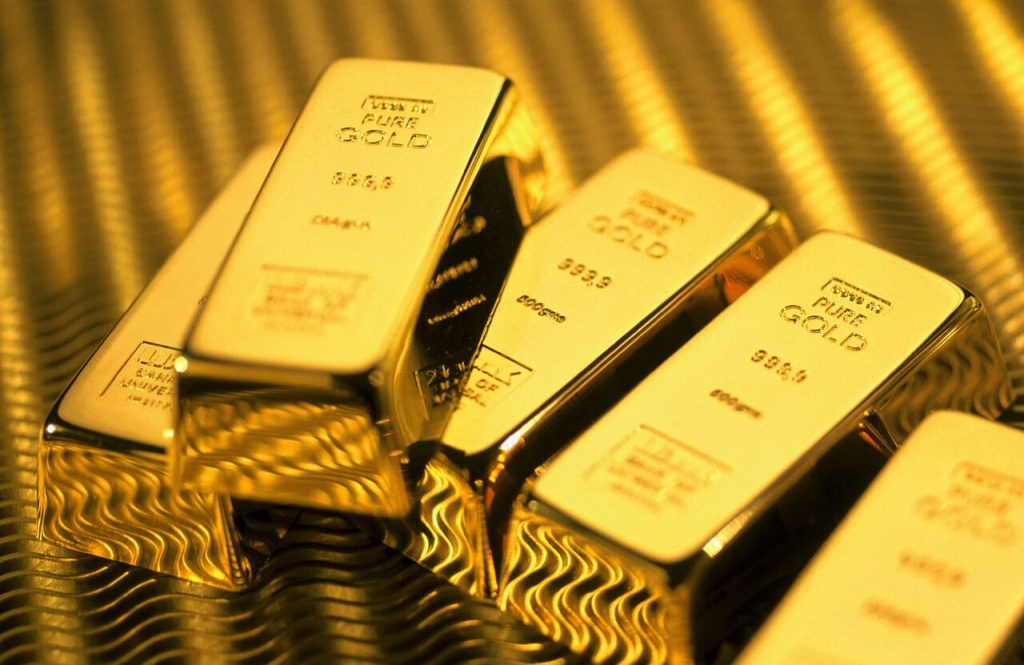 خرید طلا فقط ۹ درصد مالیات دارد/ هشدار نسبت به ورود فروشندگان غیرمجاز طلا به بازار