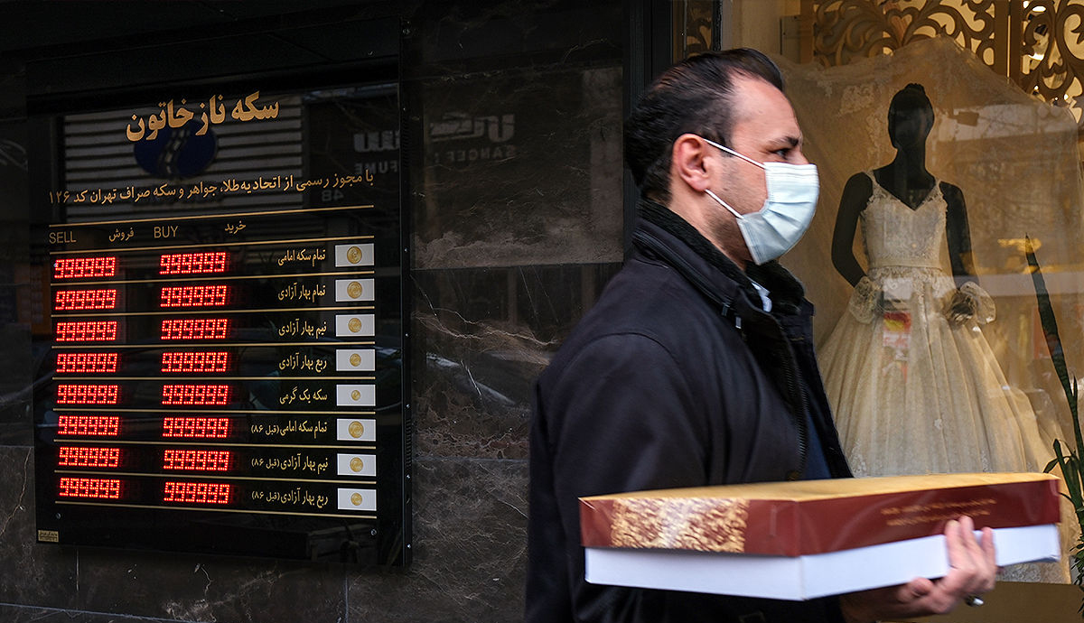 فنر قیمت طلا در رفت/ سکه گوش به فرمان طلا