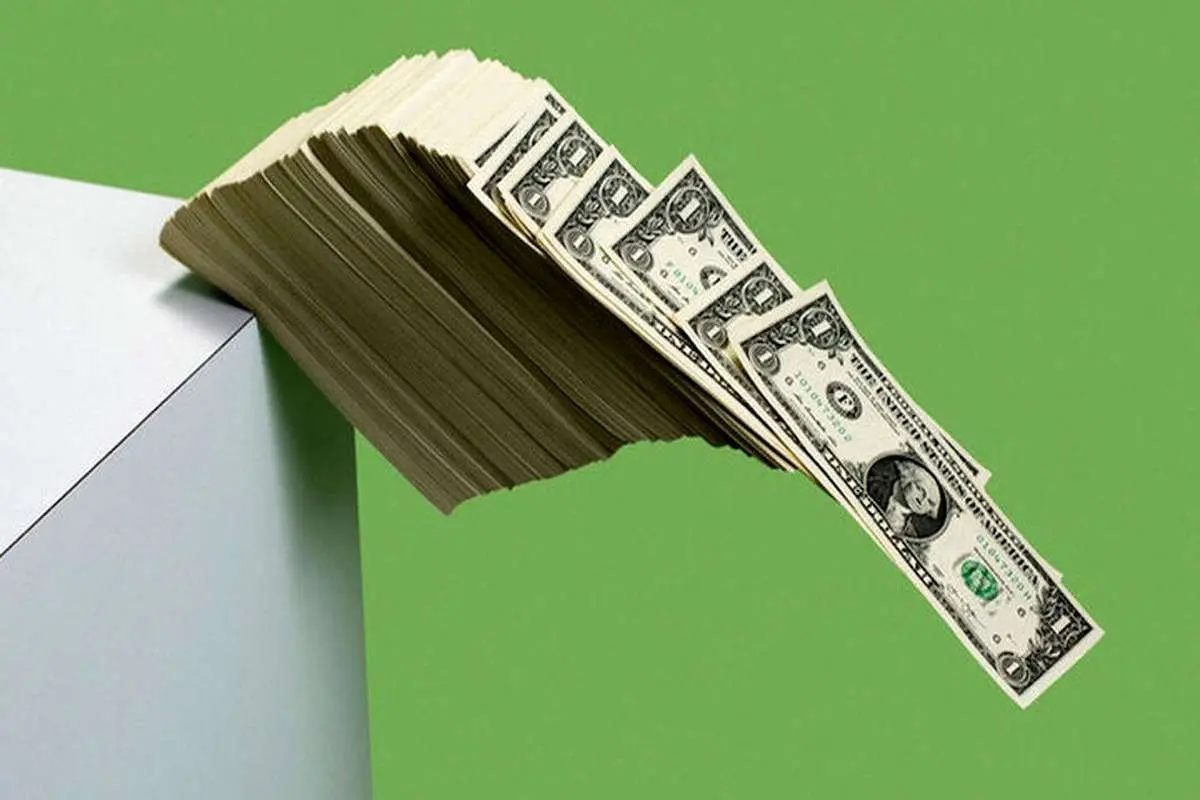 سوپرایز خبری دلار / ماجرای کاهش قیمت ارز چه بود؟ سوپرایز خبری دلار / ماجرای کاهش قیمت ارز چه بود؟