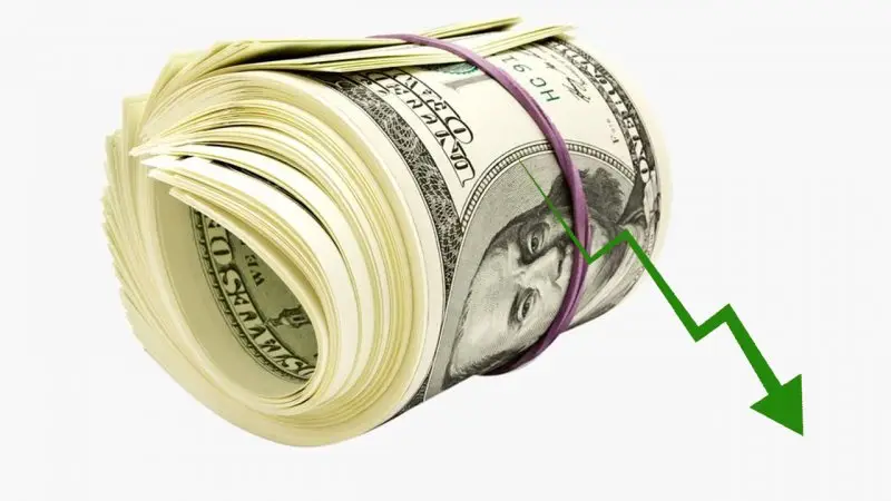 کاهش قیمت دلار پایدار نیست / اقدام اساسی برای کاهش انتظارات تورمی انجام نشده است